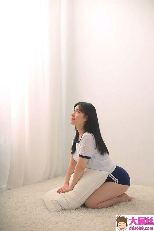 性感美女沈欣如写真图片