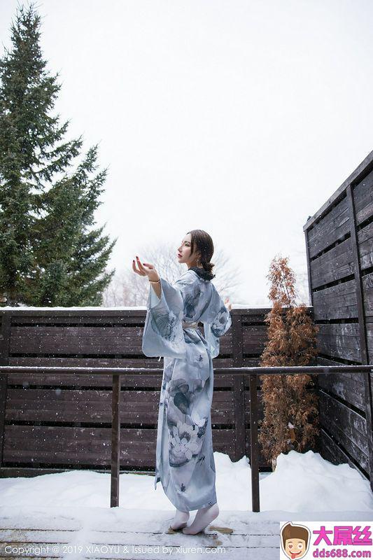 女神周于希Sandy北海道旅拍雪中佳人秀美乳撩人诱惑写真