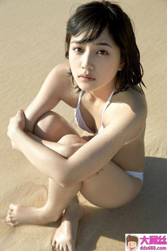 川口春奈水着・グラビア画像18